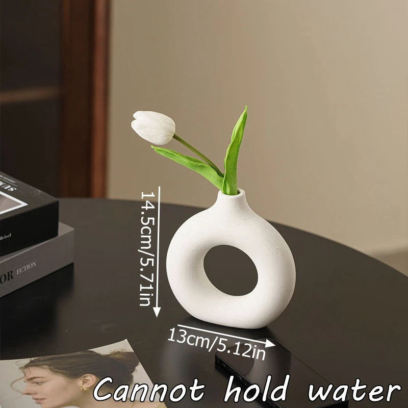 🌸 Vase en Céramique Imitation – Design Donut Blanc Pur pour Fleurs et Décoration Table