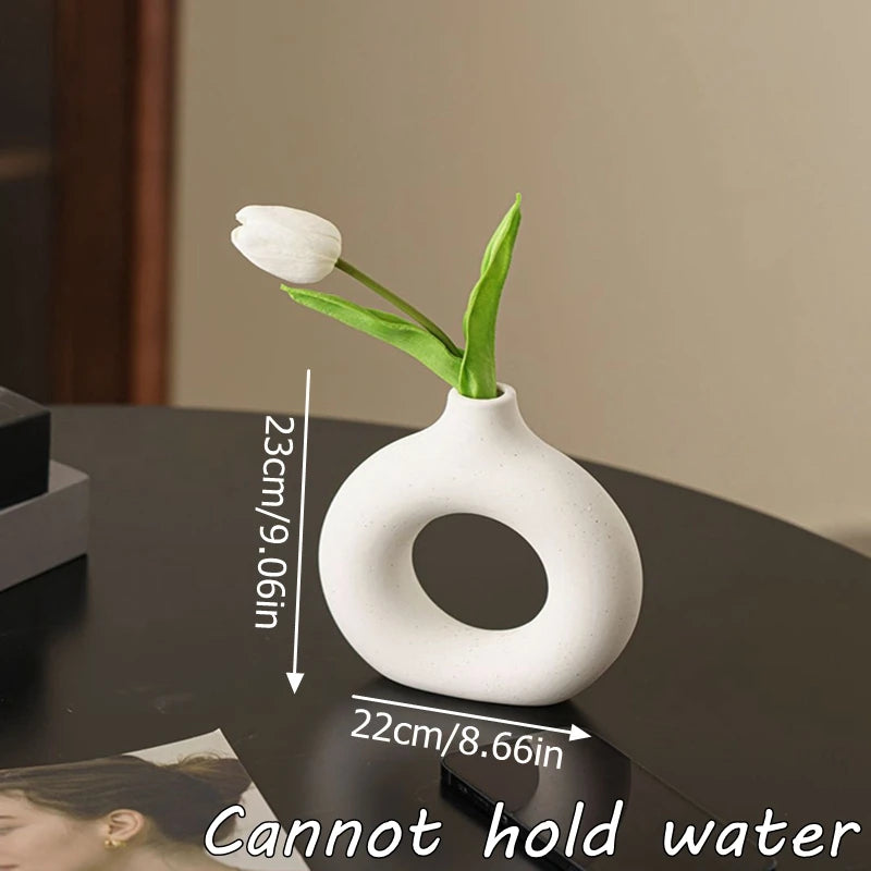 🌸 Vase en Céramique Imitation – Design Donut Blanc Pur pour Fleurs et Décoration Table